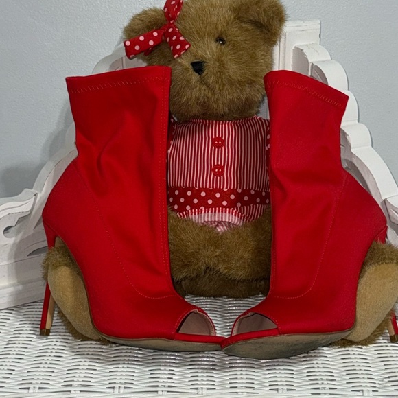 Red Nylon Peep toe booties - Picture 3 of 11